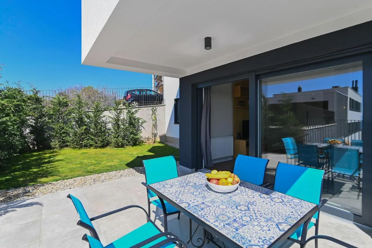 Kostrena - Sidro Apartment 0*,  Croatia